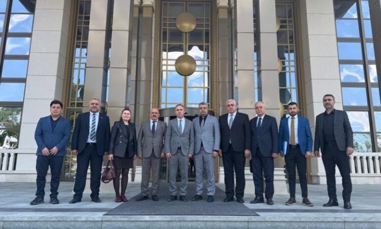 Sağlık Hak-Sen Heyetinden Cumhurbaşkanlığı Sağlık Müdürü Kadir Sorucuoğlu’na Ziyaret